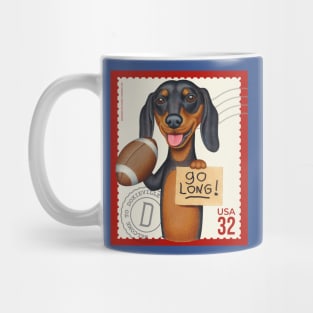 Cute Doxie with football ready to go long! Mug